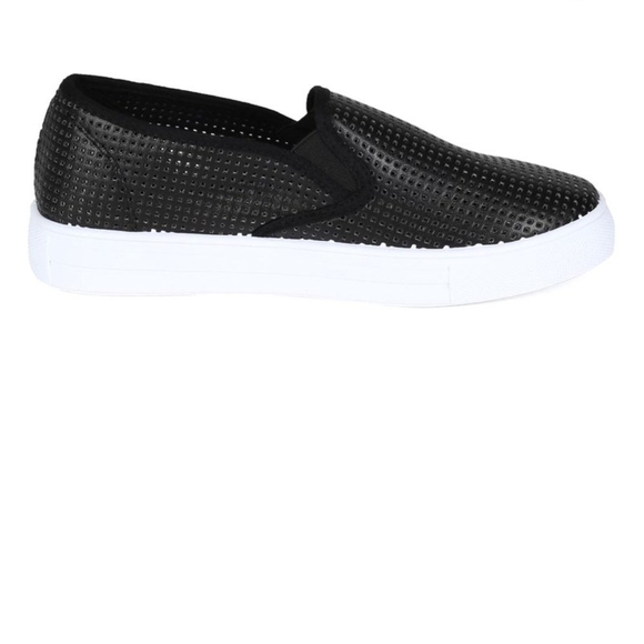 Qupid Black and White Slip-On Loafers - Picture 5 of 10